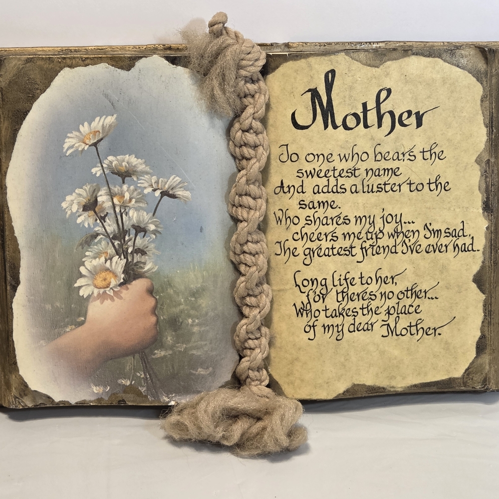 Vintage "Mother" Book Plaque – Shabby Chic Daisy Poem Decor